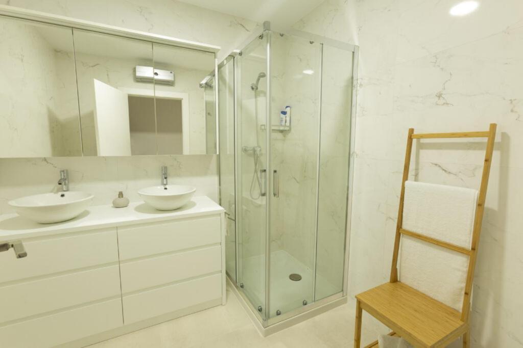 Confot / Sbhome Apartamento Noia
