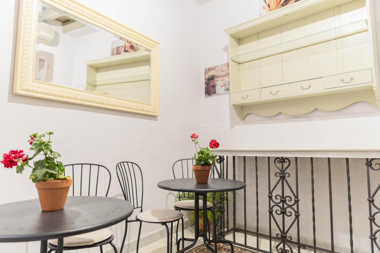 La Gitanilla & Encanto Jerez Bed & Breakfast