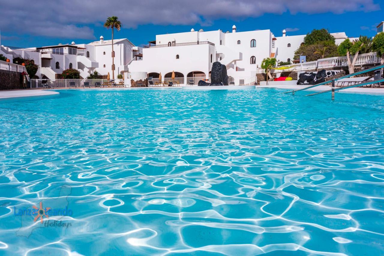 Vivienda Vacacional Orange Costa Teguise