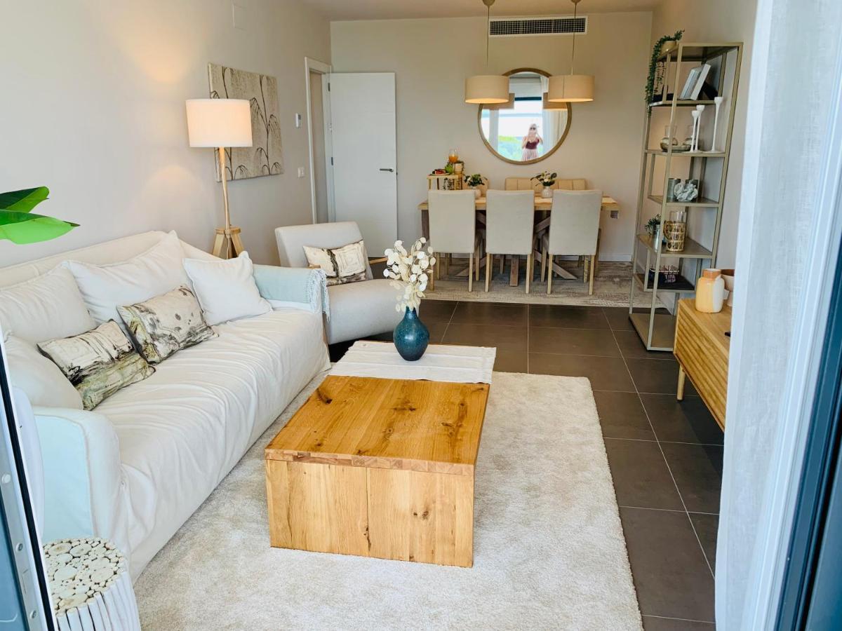 Sea View Luxury New Port Apartamento *