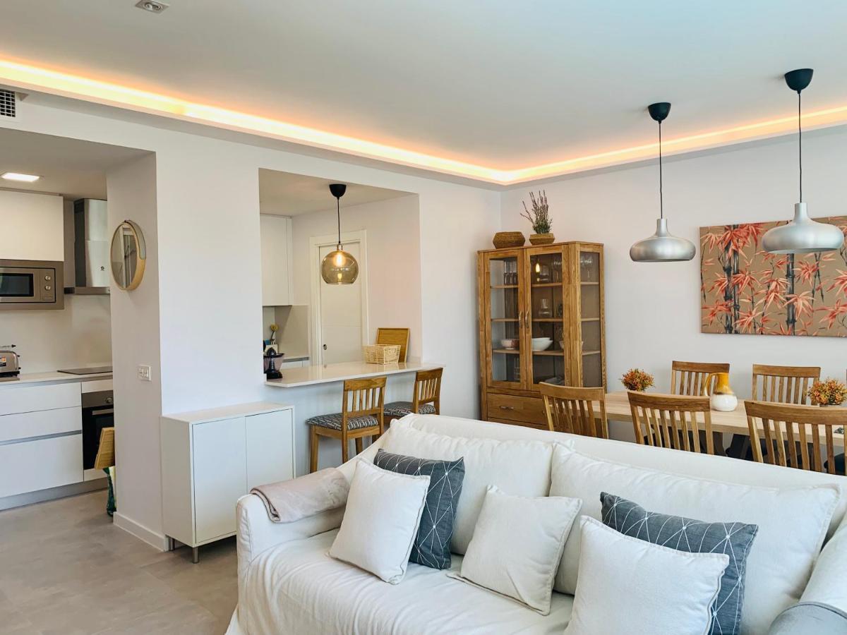 Sea View Luxury New Port Apartamento *