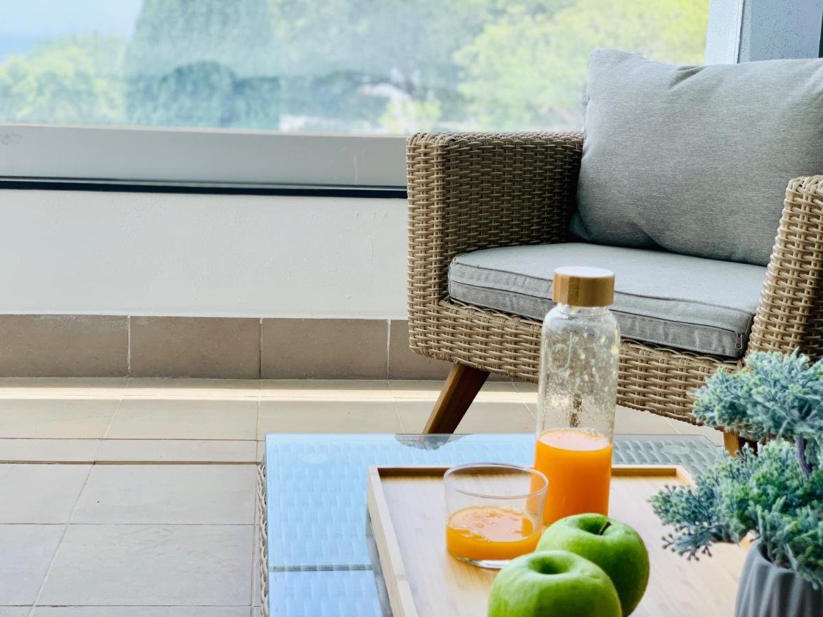 Sea View Luxury New Port Apartamento *