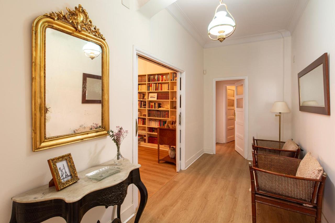 Apartment S, Con Corazon