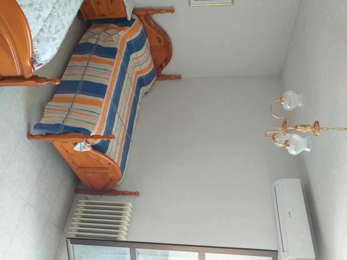 In Chalet - En Chalet Compartido En Guest house