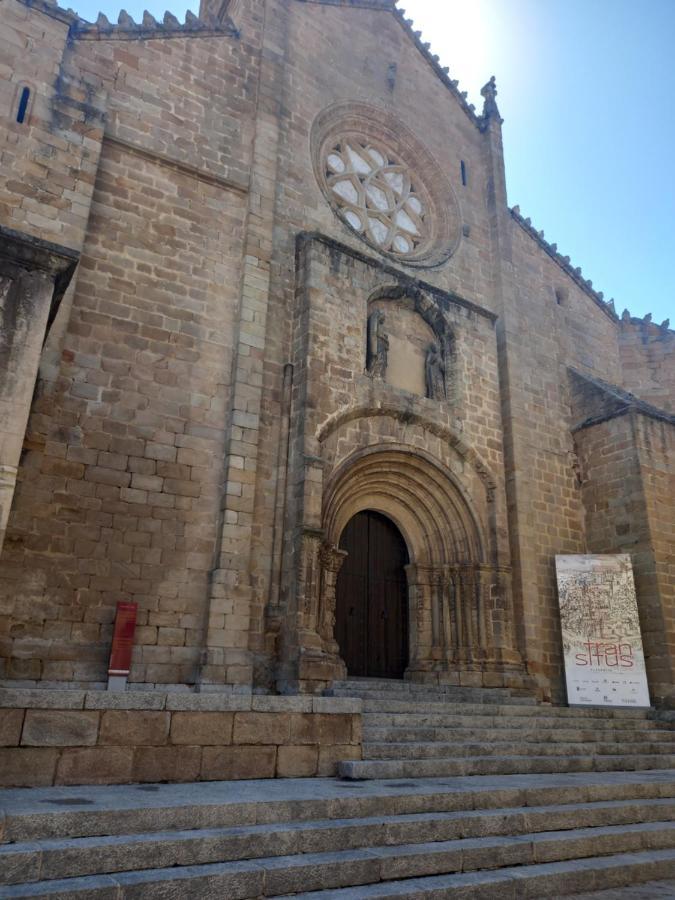 Bovedas Del Marques * Plasencia
