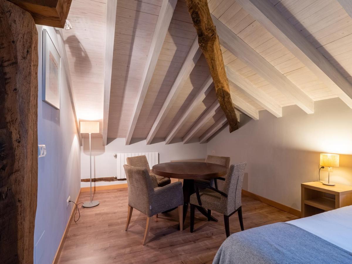 Inn La Robla La Cueva (Cantabria)