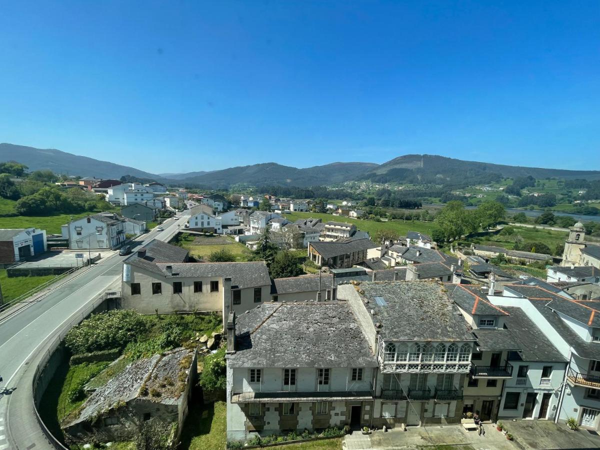 Apartamento En Con Aparcamiento Gratuito * Viveiro