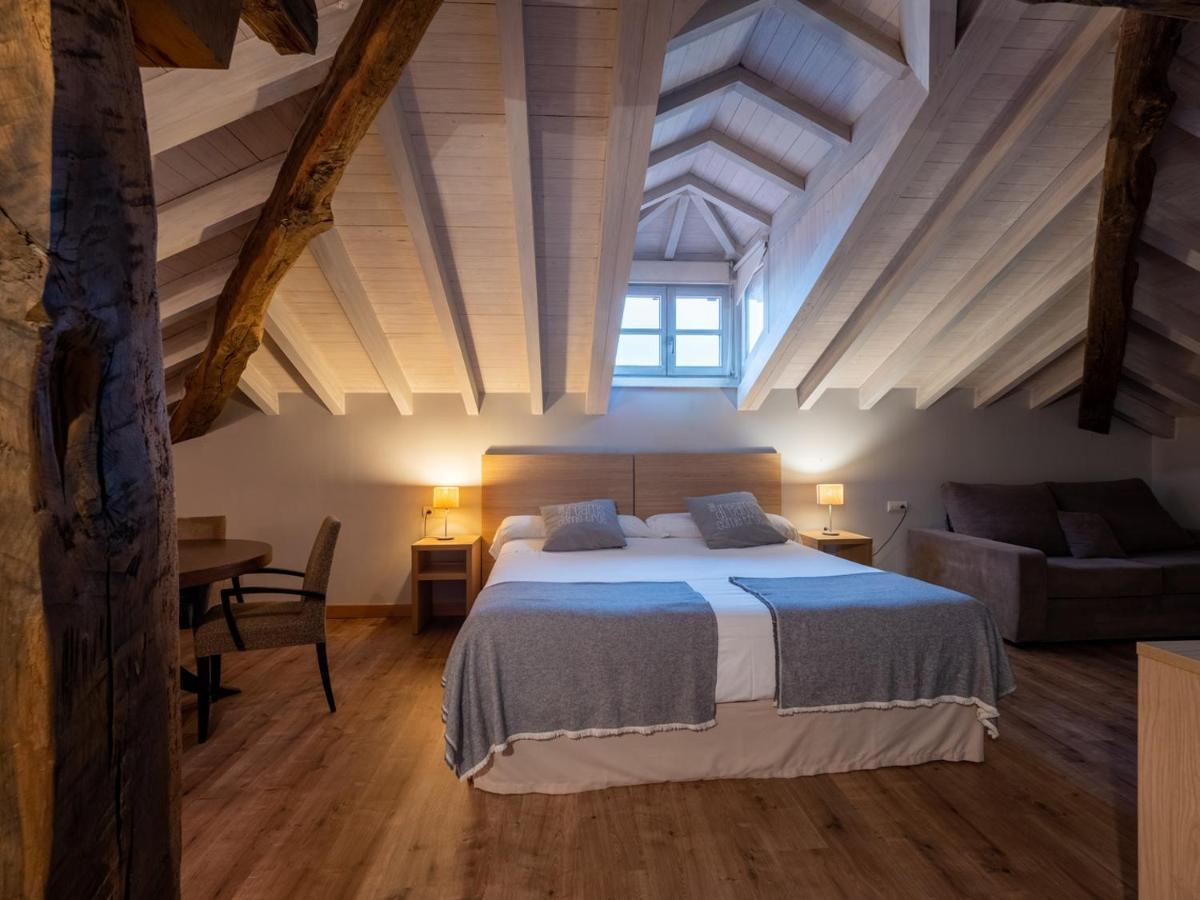 Inn La Robla 3*