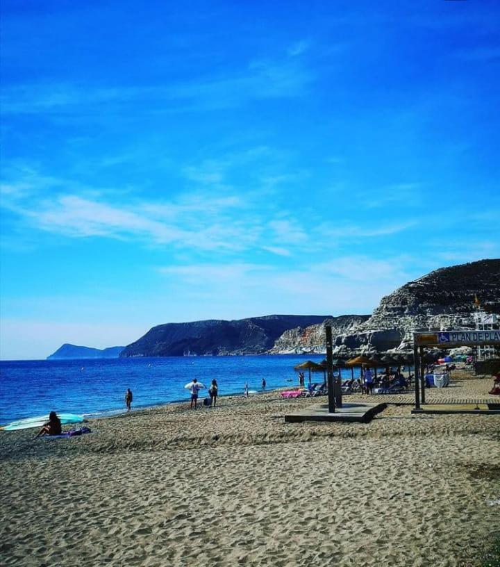 Apartamento Vivienda A Pie De Calle En Agua Amarga A 250 Metros De La Playa *
