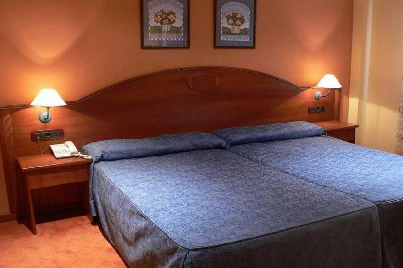 Hotel Reyes Ziries Albolote