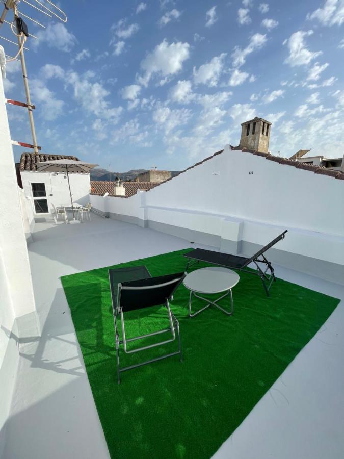 Irua Apartment *