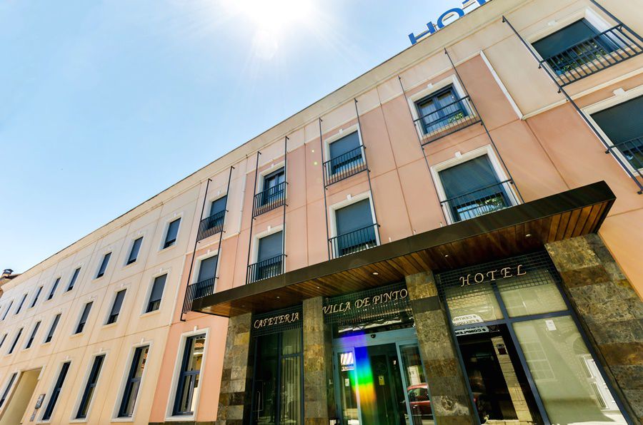 Hotel De 3*
