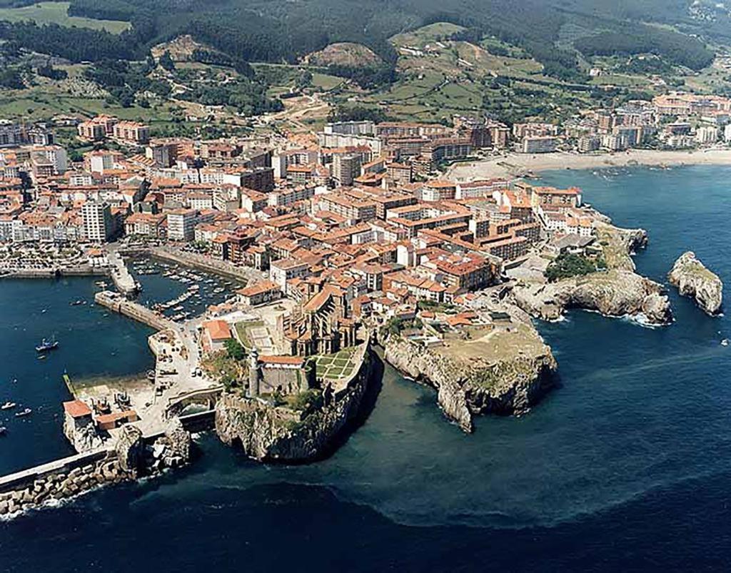 Precioso Estudio En Castro Urdiales