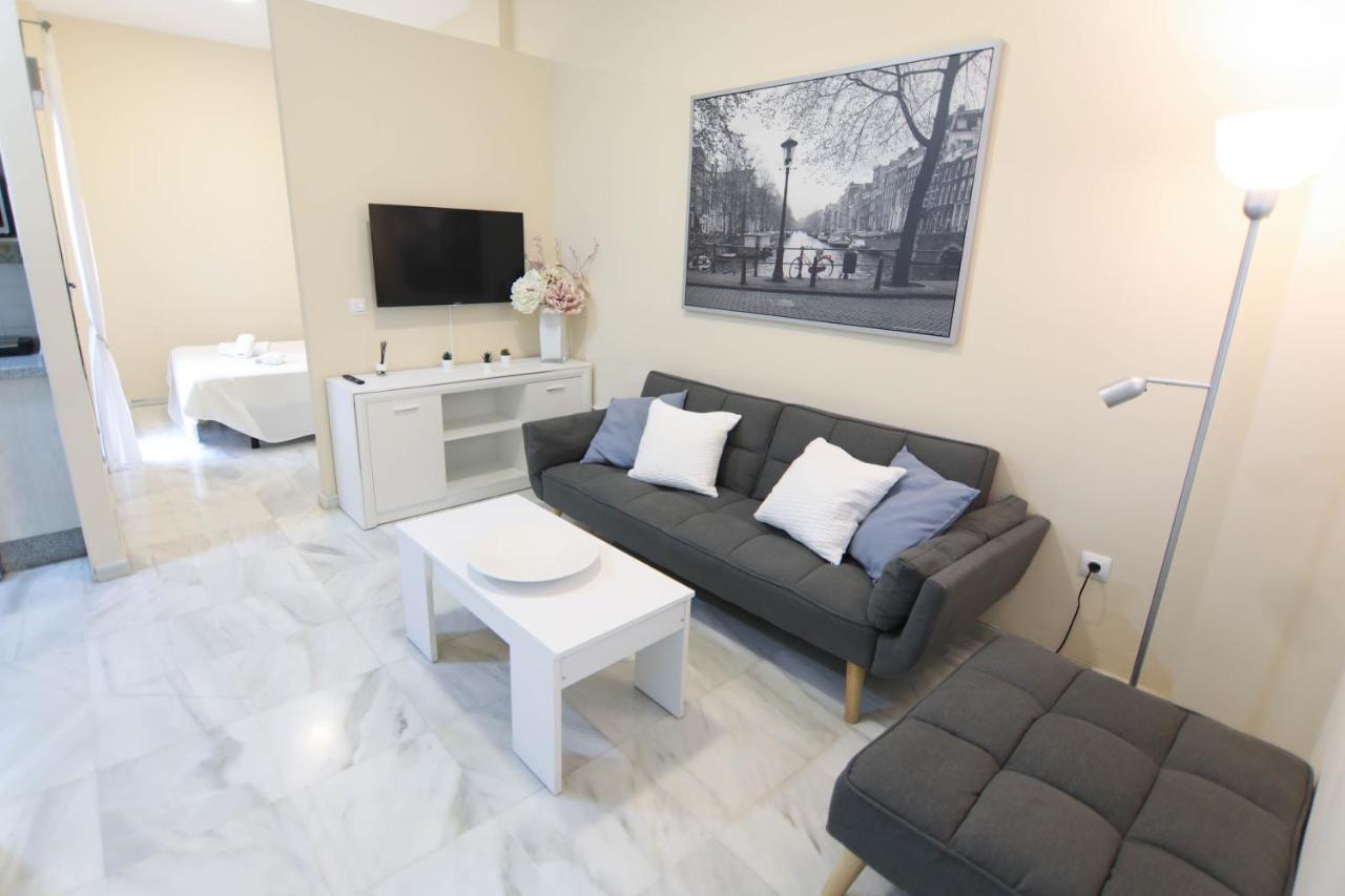 Rentalsevilla Patio En La Esencia De Triana Apartamento