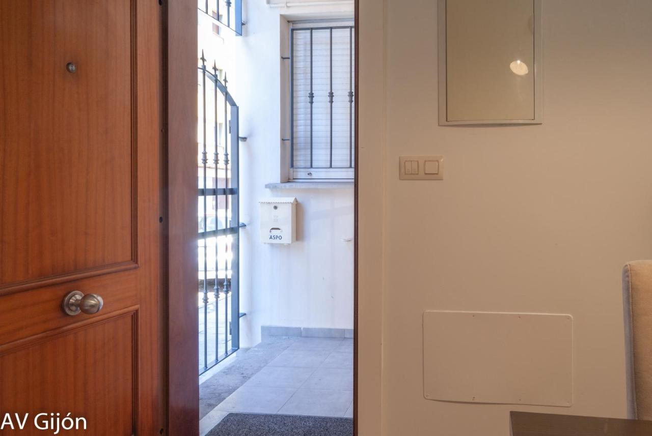 Av Honesto Batalón Apartamento