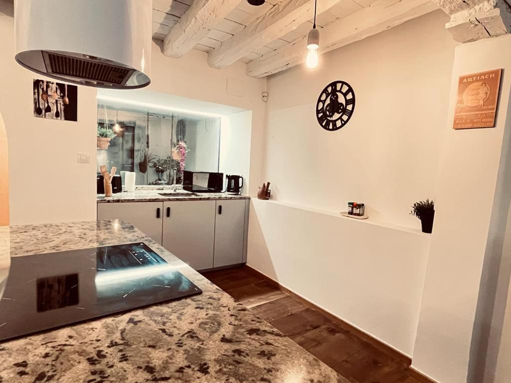 Old Town I By Aston Apartamento