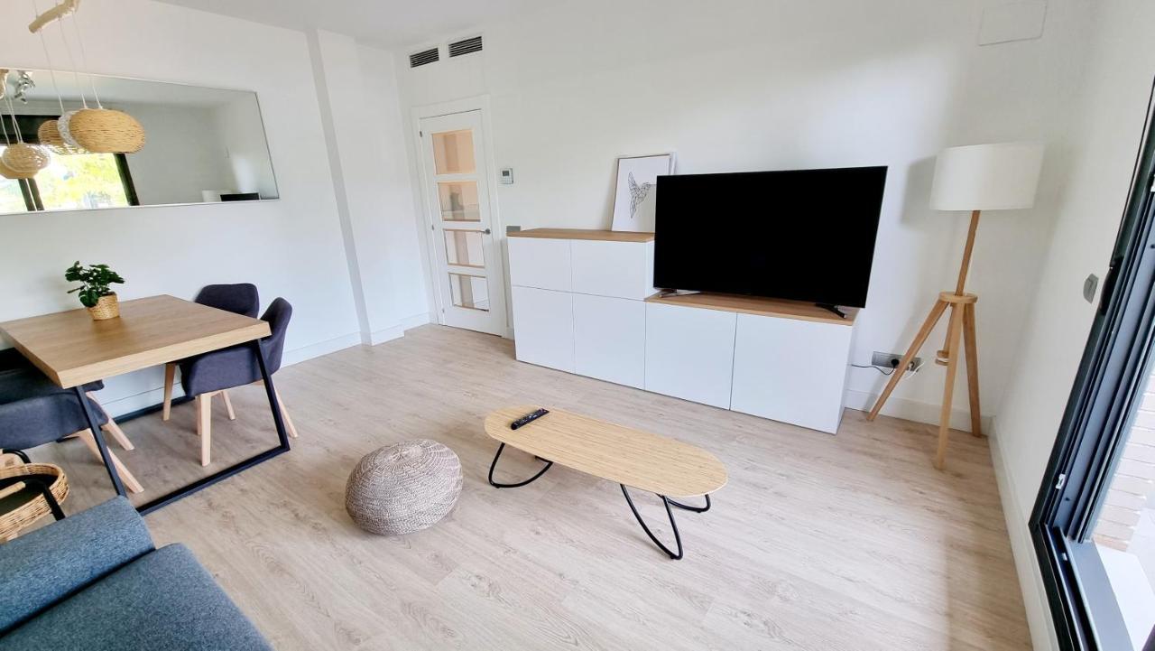 Apartamento Diseño Con Jardín Privado A 100 Metros Del Mar *