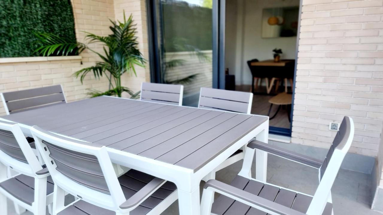 Diseño Con Jardín Privado A 100 Metros Del Mar