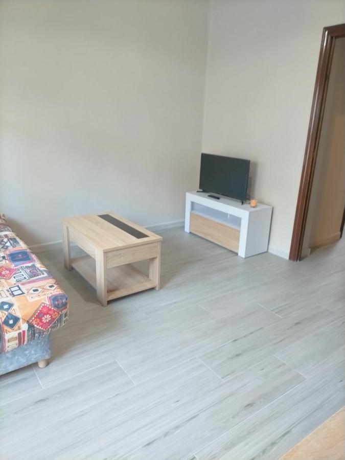 Agradable Casa Con Patio *