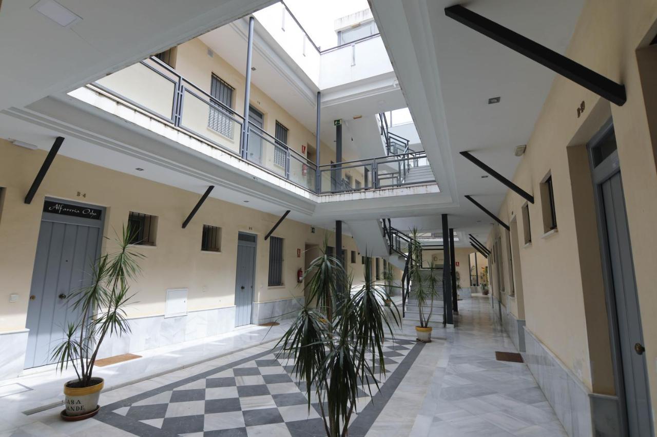 Rentalsevilla Patio En La Esencia De Triana Apartamento Sevilla