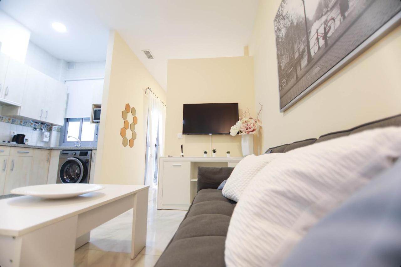 Rentalsevilla Patio En La Esencia De Triana Apartamento Sevilla