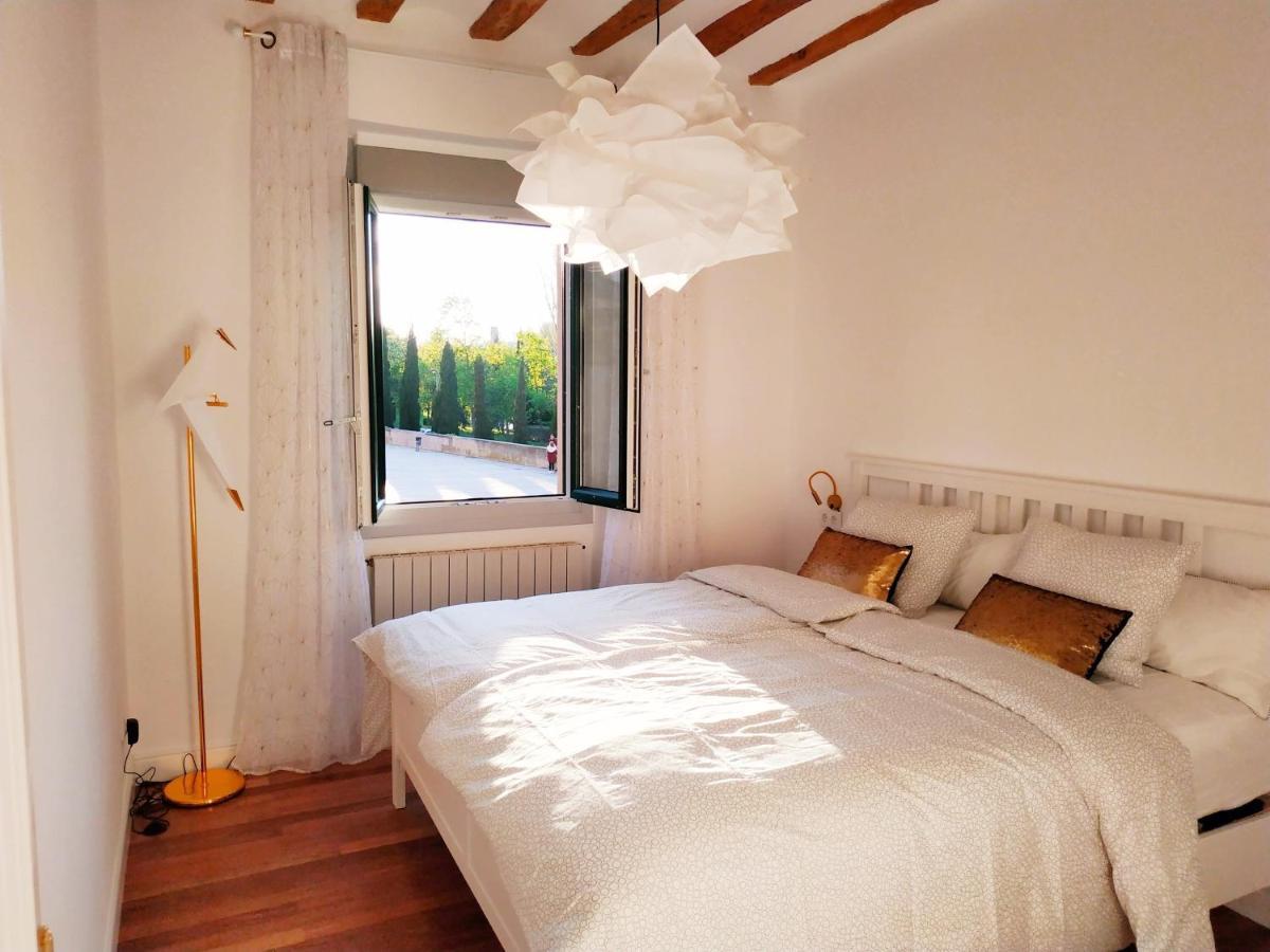 Lux Wood Loft With Air Con & Lift *