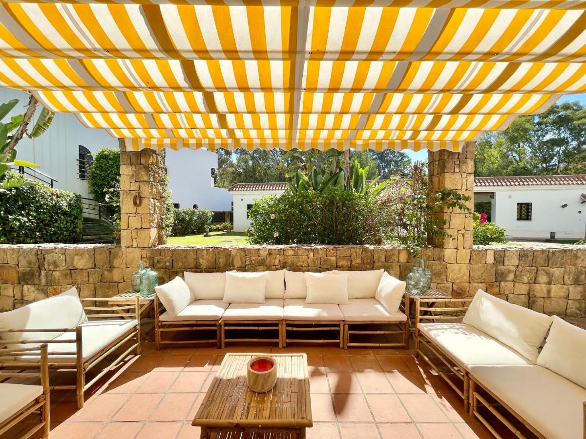 Lomas Del Club - Eaw Homes Apartment