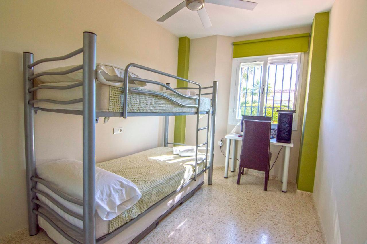 Apartamento Aires De Bajo De Guía, Living Sur