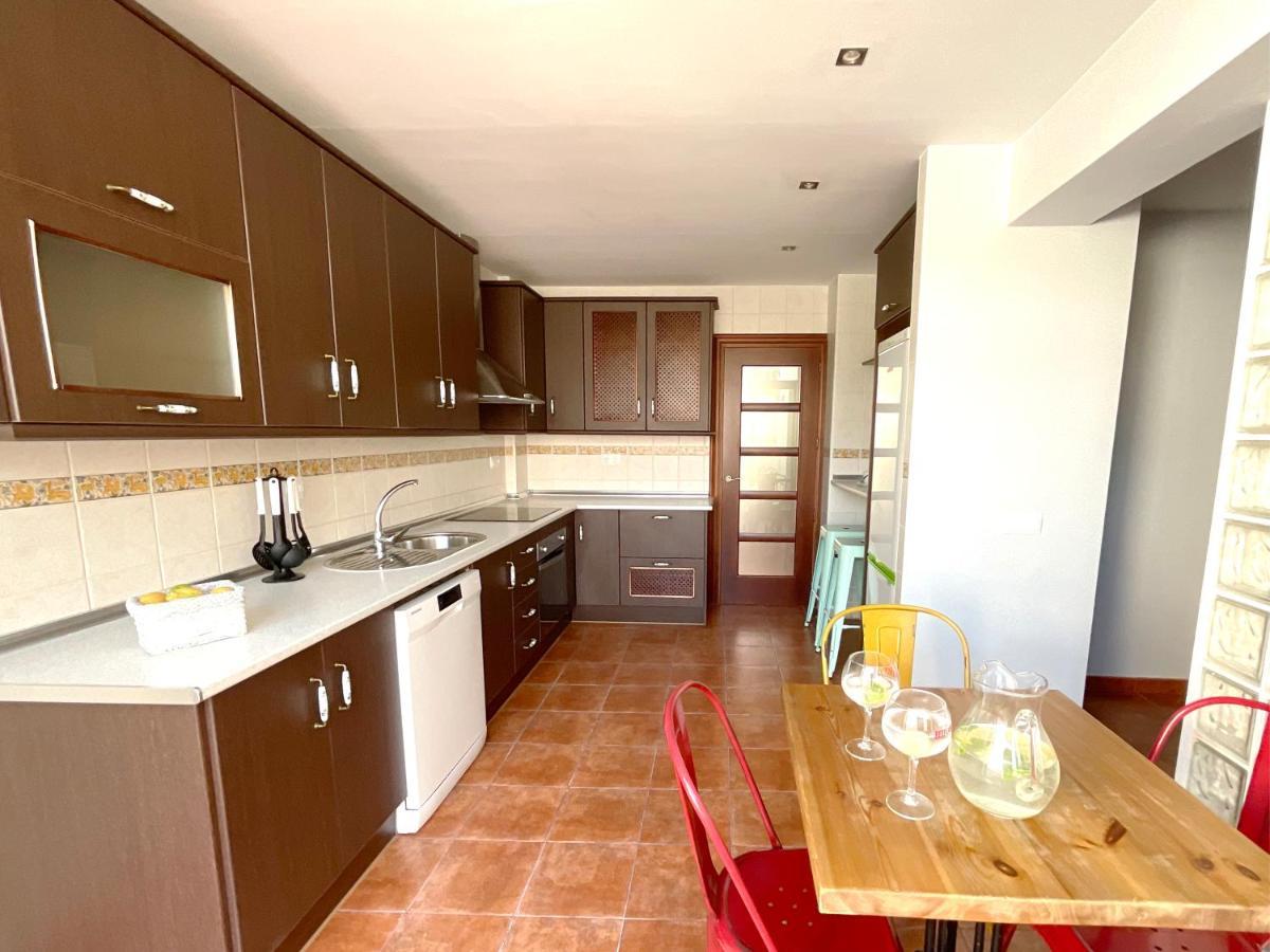 Casa De La Plaza Holiday home *