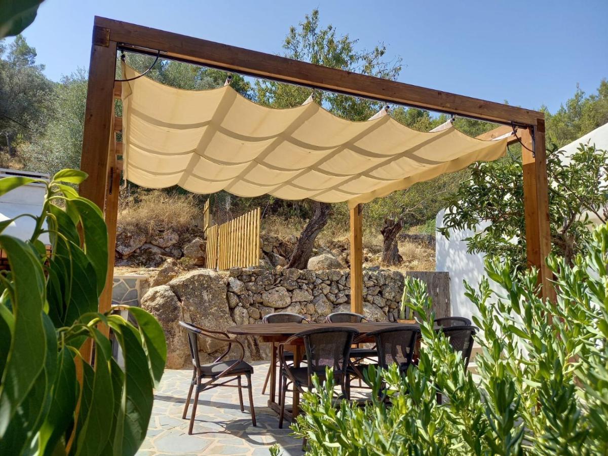 Rotes Con Jardin Y Barbacoa Сasa de vacaciones Sant Joan De Labritja