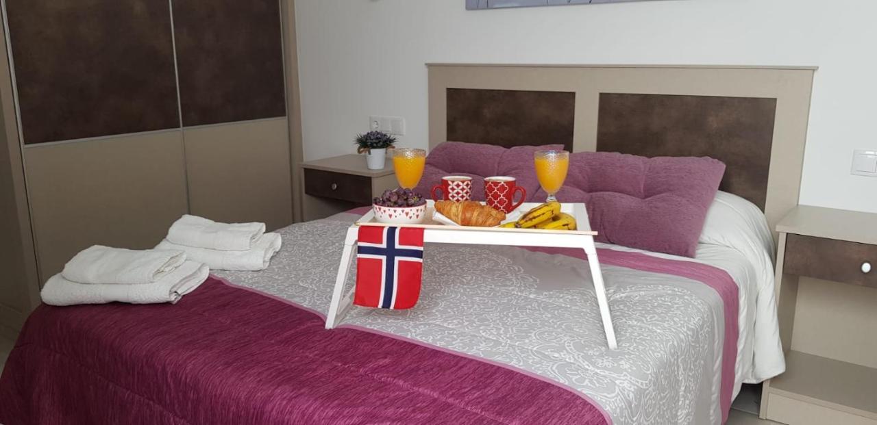 Apartamento 1 1 Bedroom 45 Seconds From The 1 *