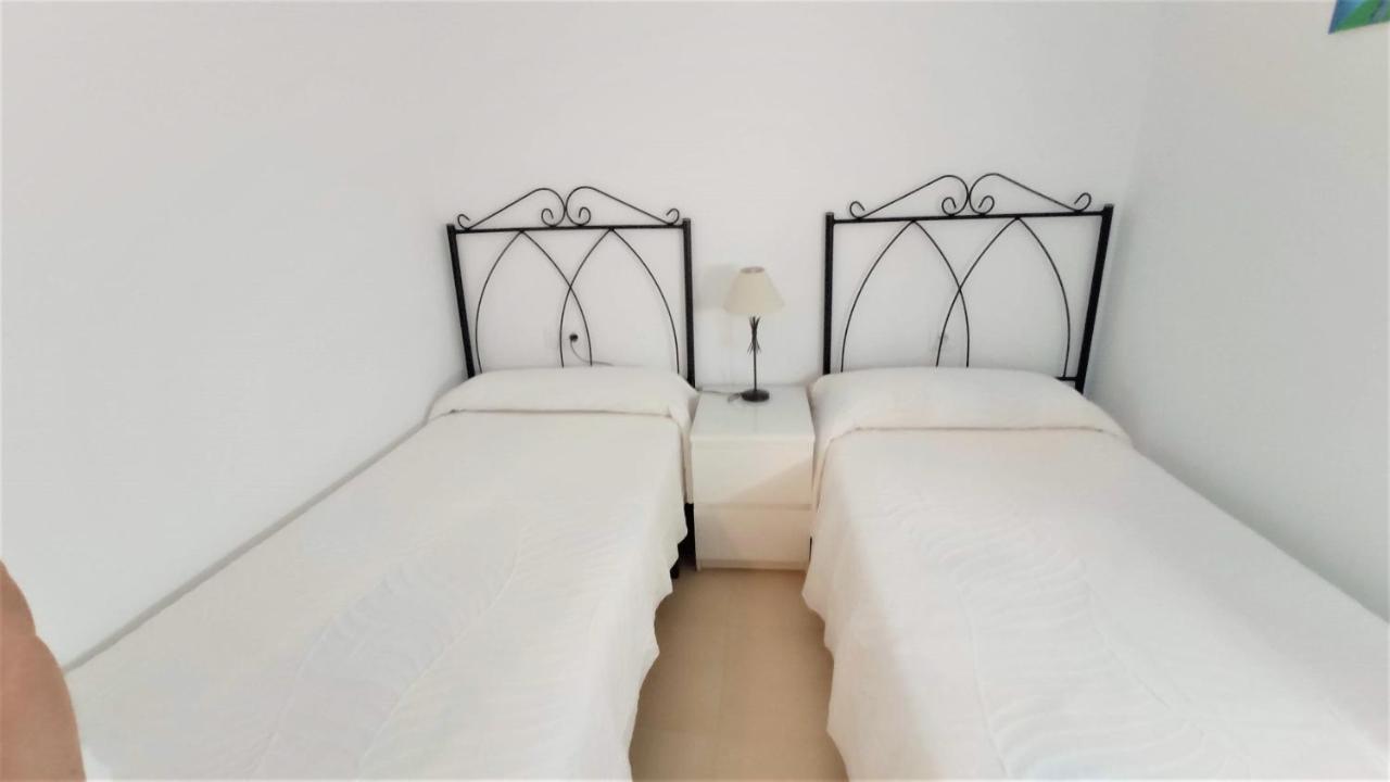 Carril De La Fuente Apartment