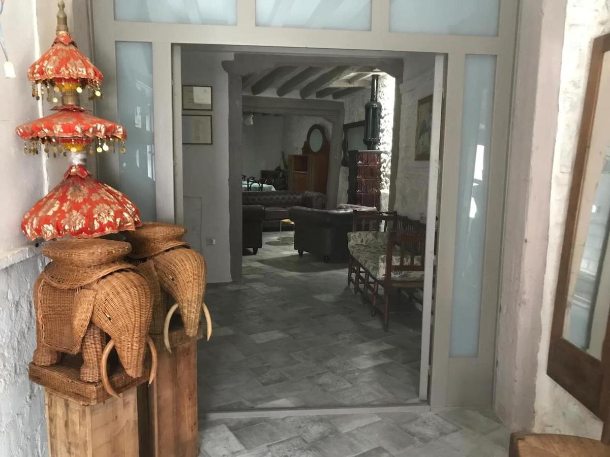 La Casona Del Tio Pedro Cadalso de los Vidrios
