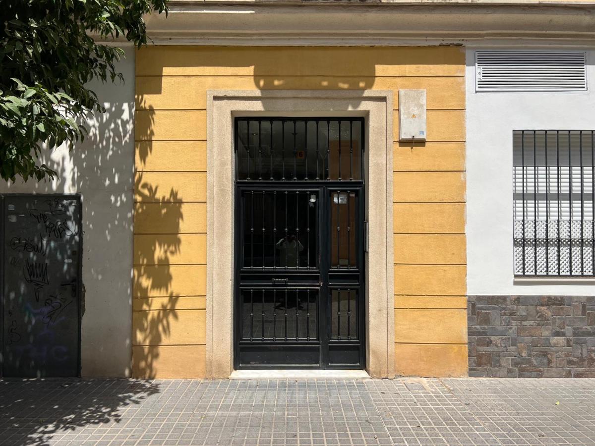 Apartment Apartamento La Calahorra Con Parking Gratuito