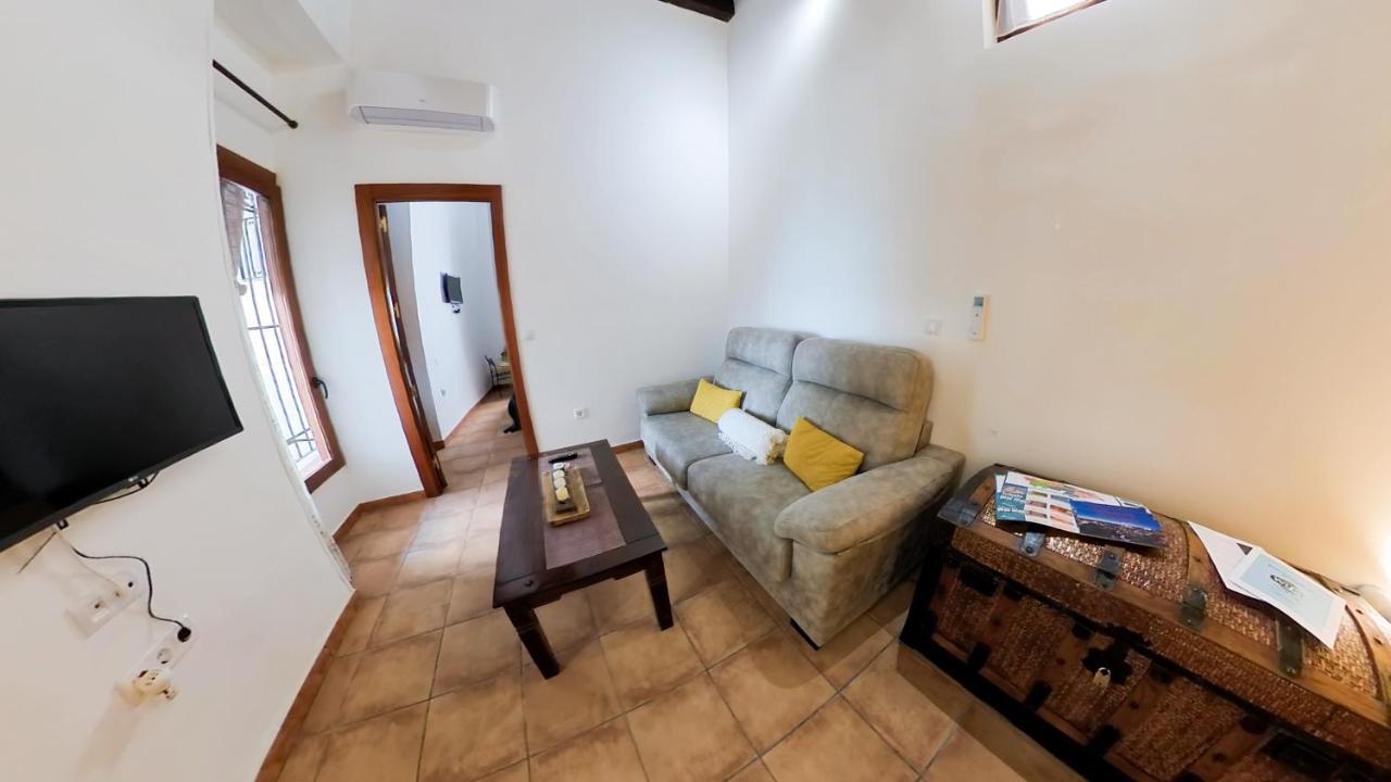 Santa Leocadia Apartment