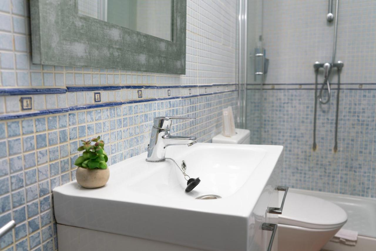 Santa Leocadia Apartment