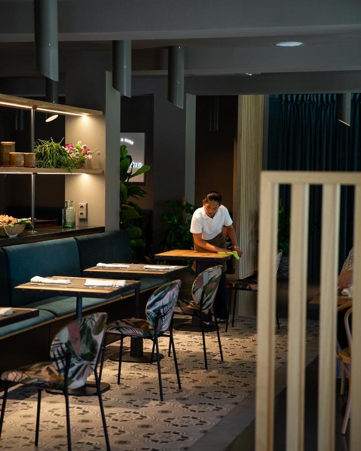 Nuria Hotel