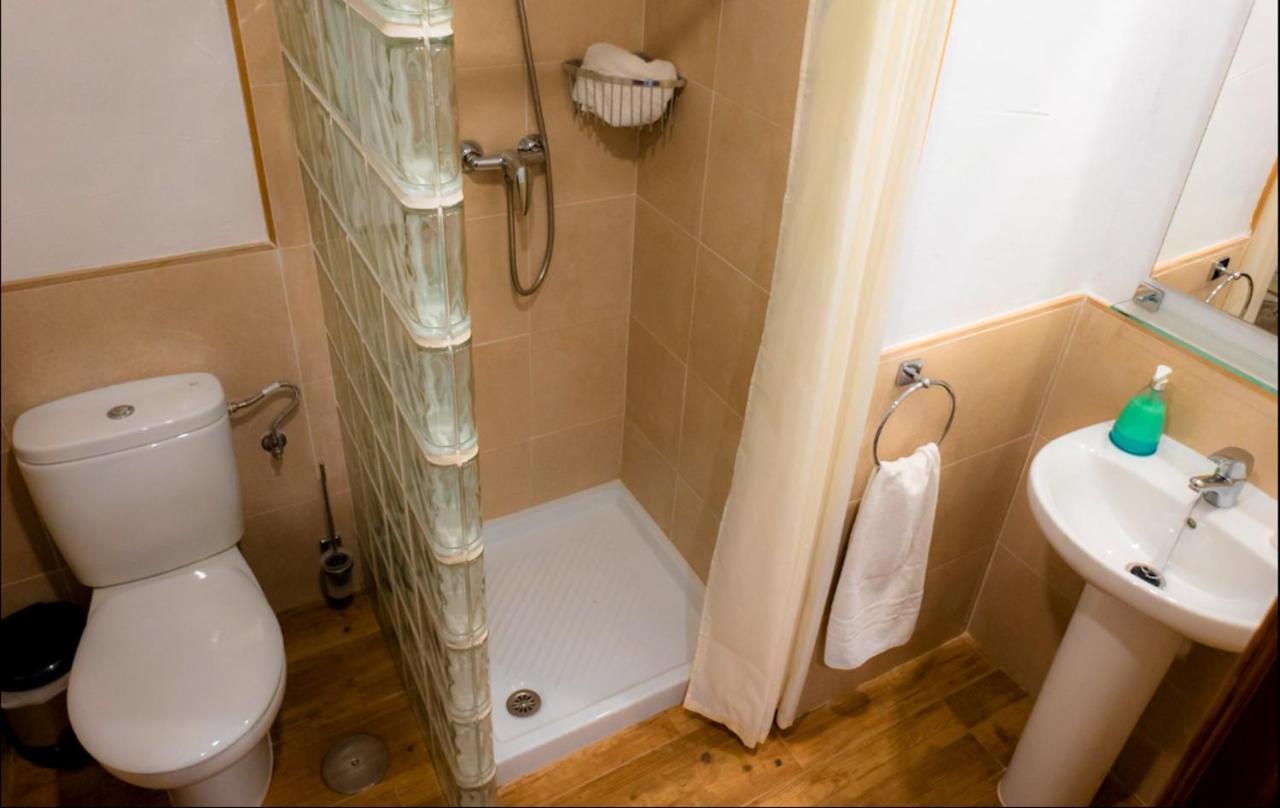 Lagar Del Chorro Junto Caminito Del Rey Piscina Y Baloncesto Apartment *