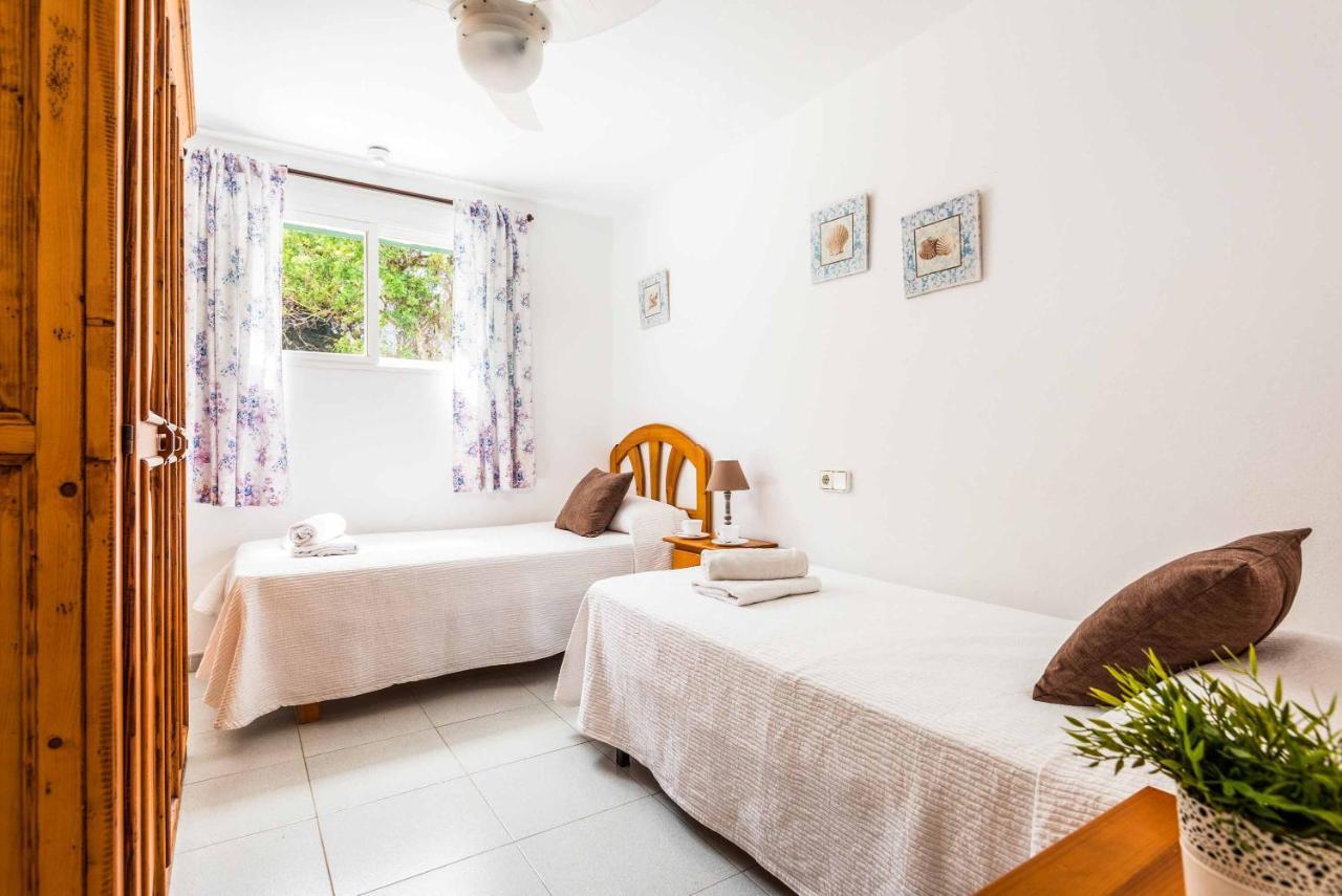 Pepita Villa *