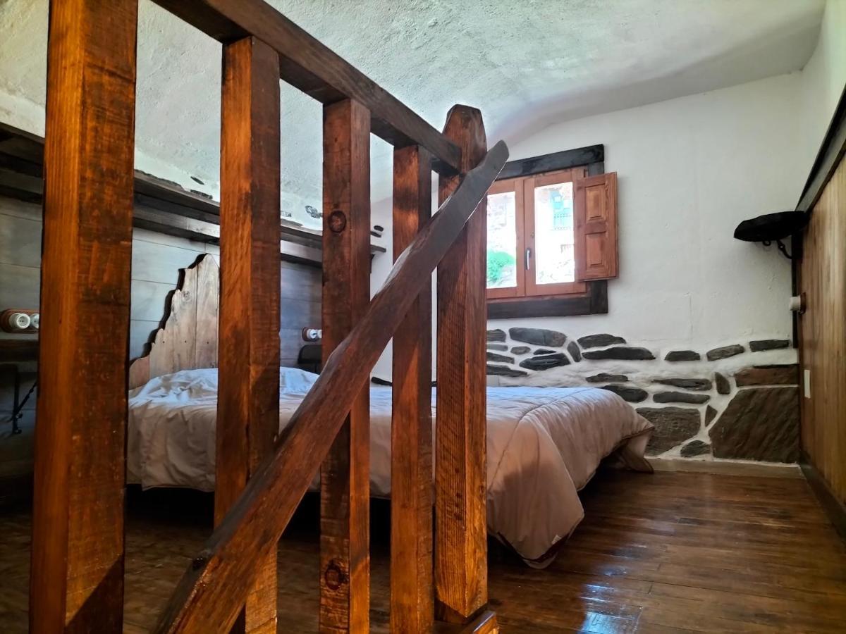 El Calexon De Quiros Holiday home *