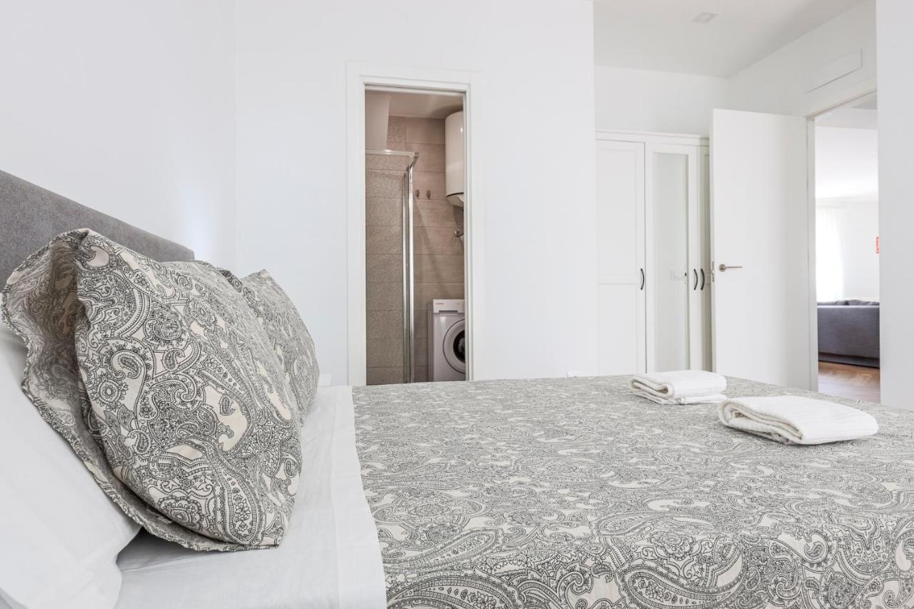Apartment Algaba Aral Alcala del Rio