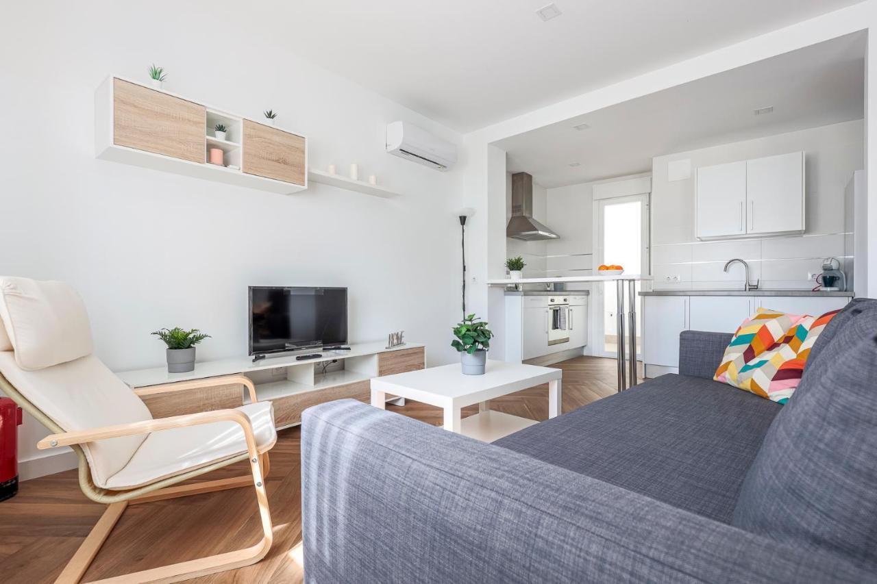 Algaba Aral Apartment Alcala del Rio