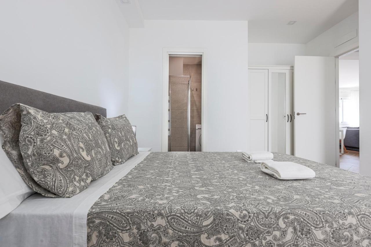 Apartment Algaba Aral *