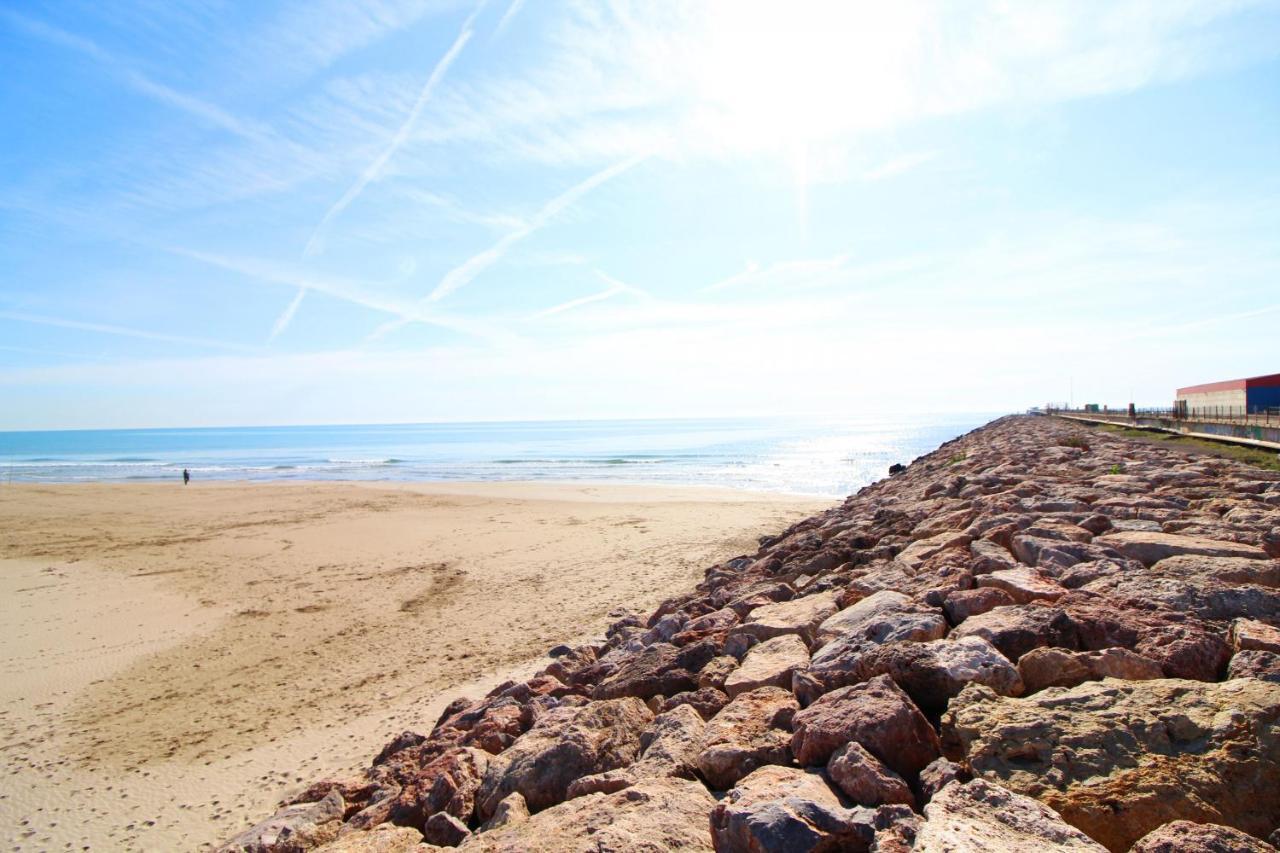 Global Properties, Bonito En Urbanizacion Ciudad Mar Sagunto