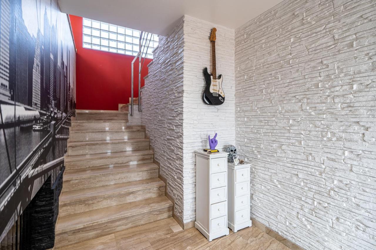 Сasa de vacaciones Luxury Rock Tirri