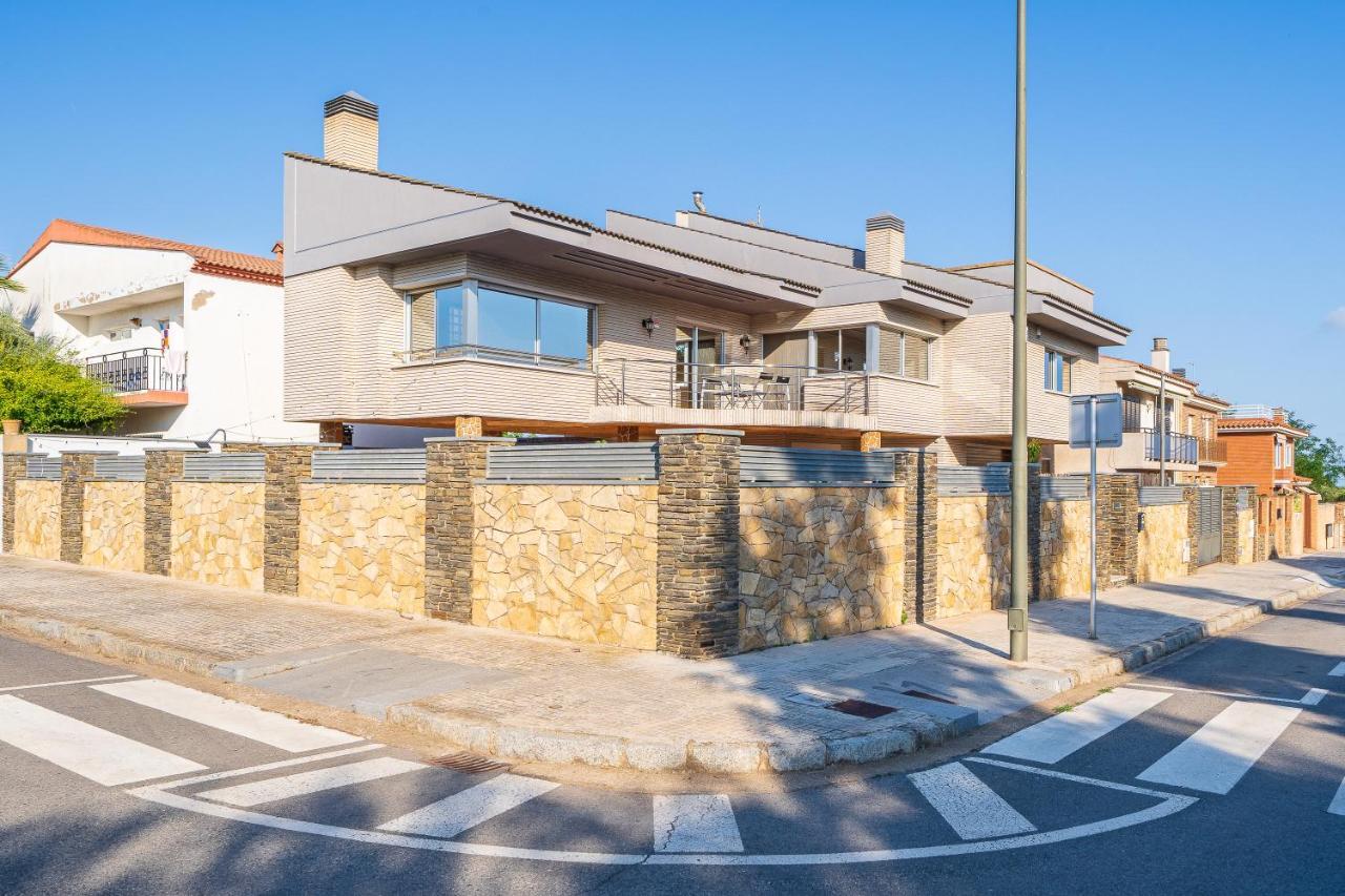 Luxury Rock Tirri Reus