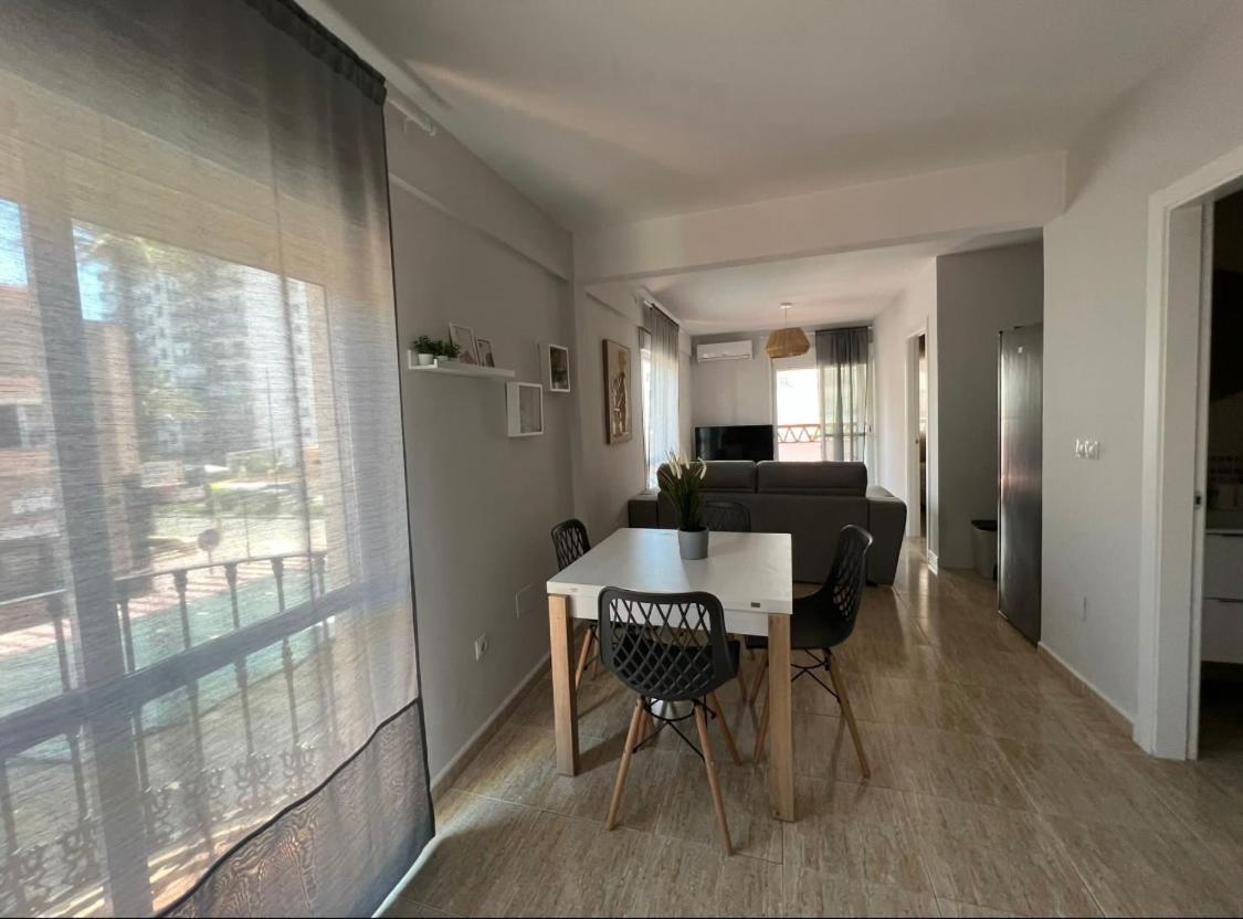 Apartamento Palmeras *