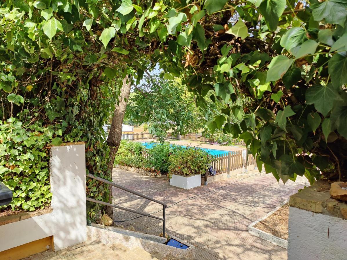 Hotel Cortijo Conquistadores Lucena Del Puerto