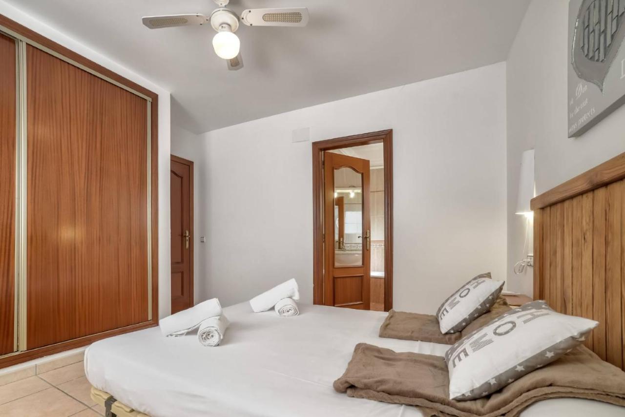 Jesica Villa *