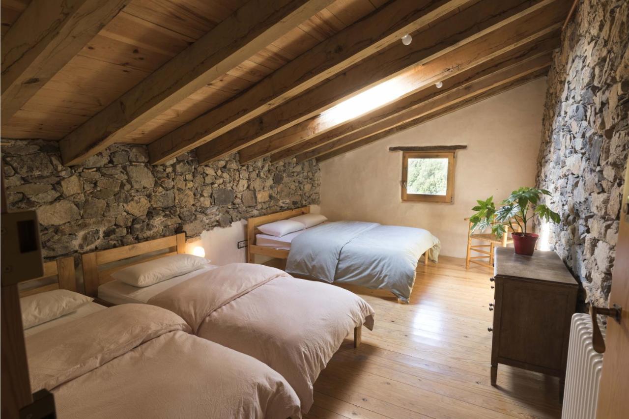 El Negre Hostal Ogassa